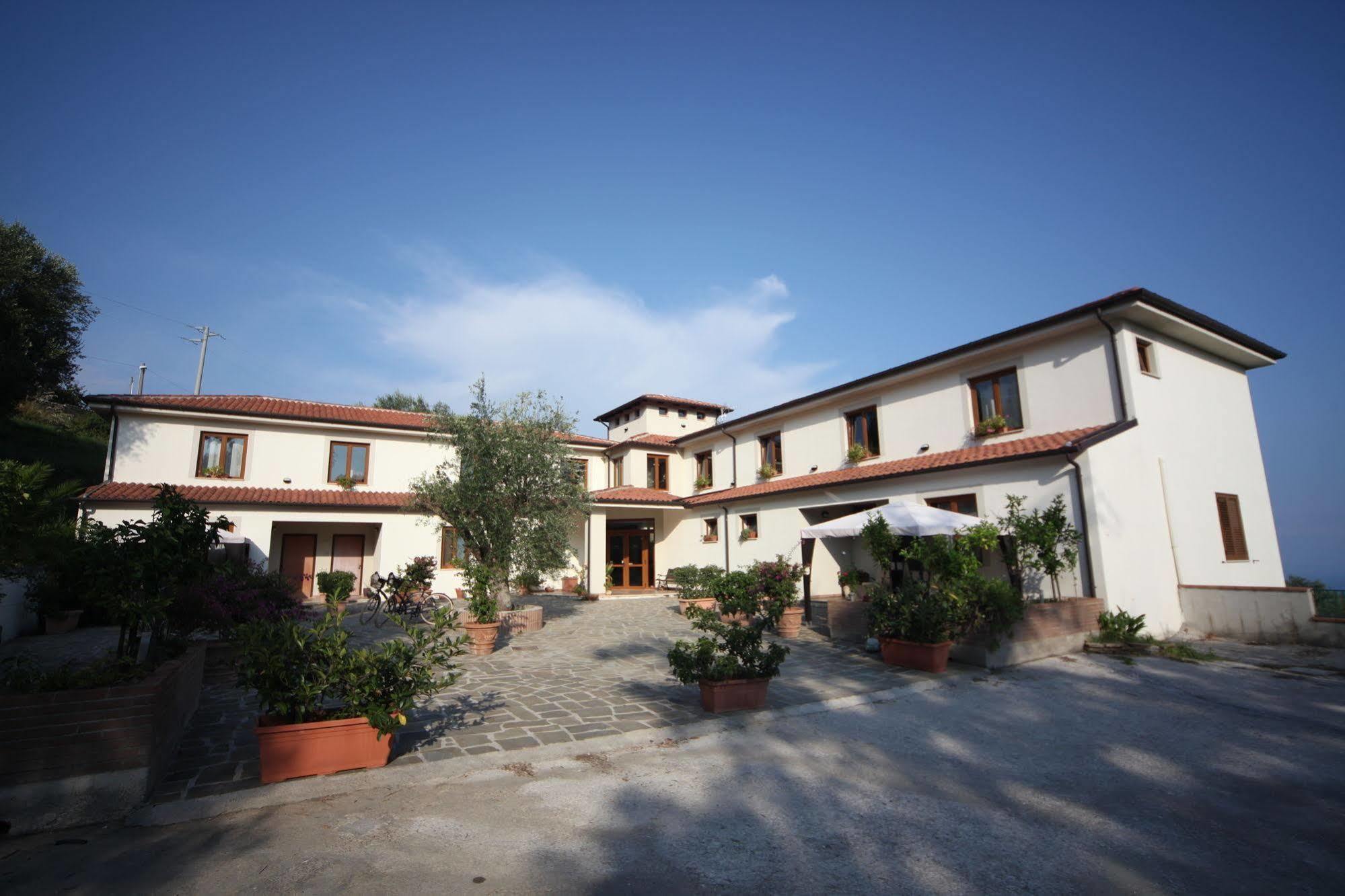 Tenuta Terre Di Bosco Oasi Di Relax Nel Cilento San Giovanni a Piro Exterior foto